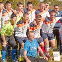До Дня захисника України —  чемпіонський кубок та футбольне свято